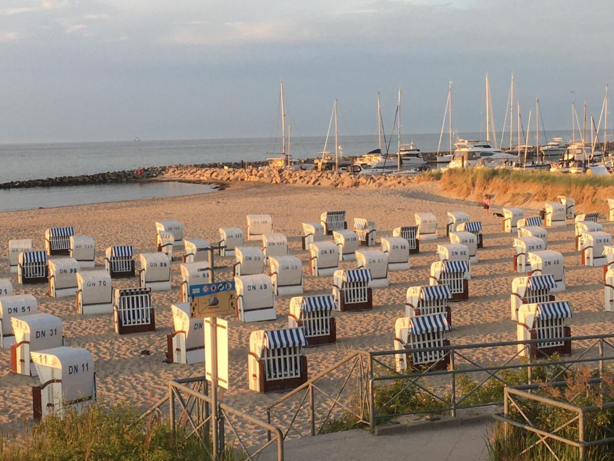 Fewo Strandstrasse - Fuehrt Auf Die Schoene Ostsee-Seebruecke Ostseebad Kühlungsborn Exteriör bild